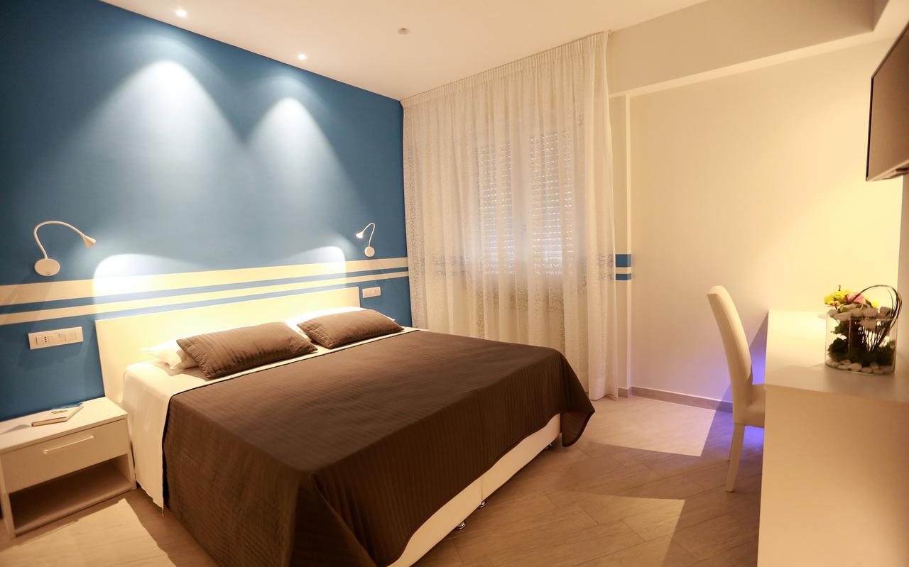 B&B Valentina Sorrento Bagian luar foto