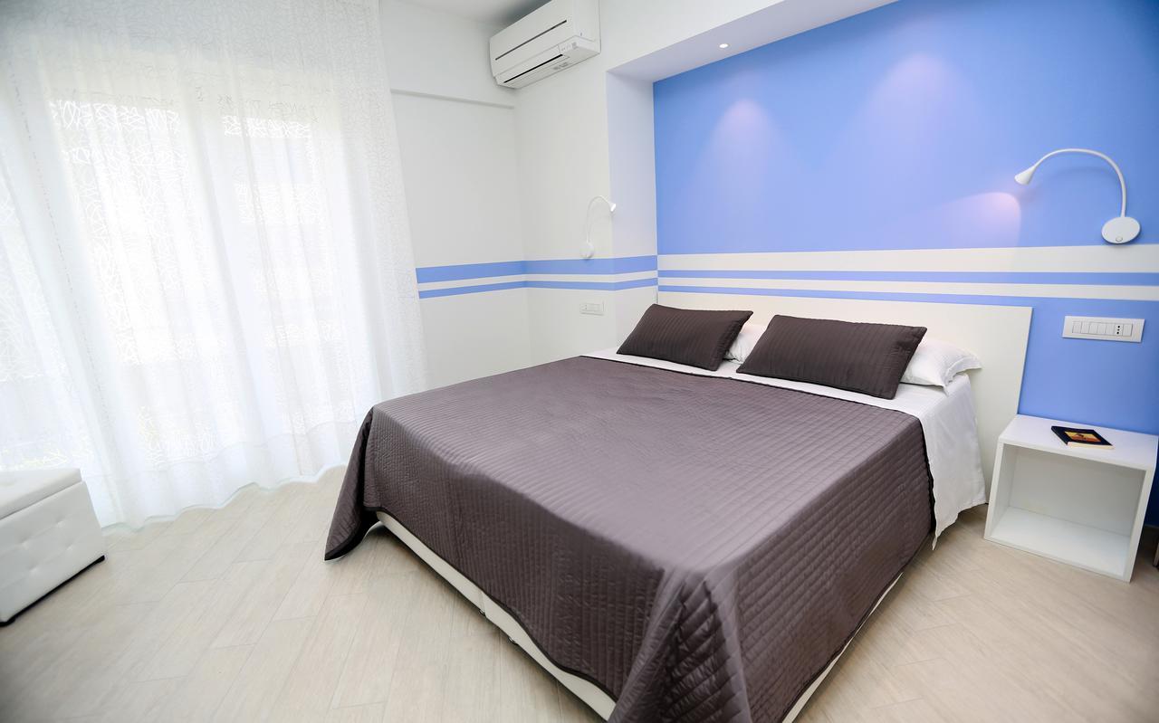B&B Valentina Sorrento Bagian luar foto
