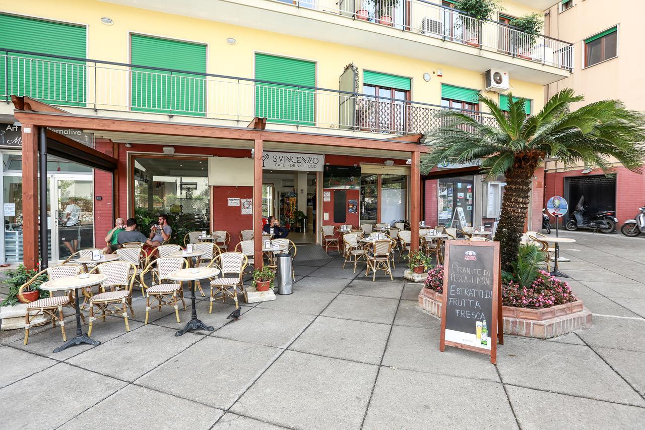 B&B Valentina Sorrento Bagian luar foto