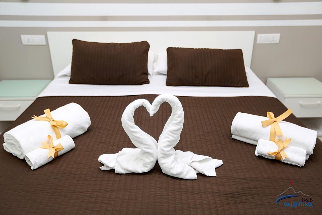 B&B Valentina Sorrento Bagian luar foto