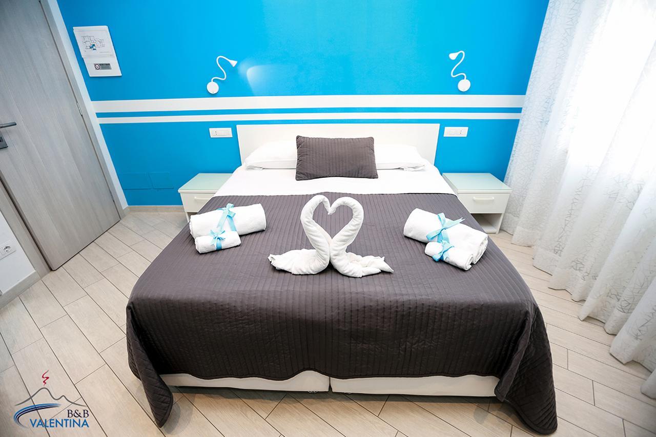 B&B Valentina Sorrento Bagian luar foto