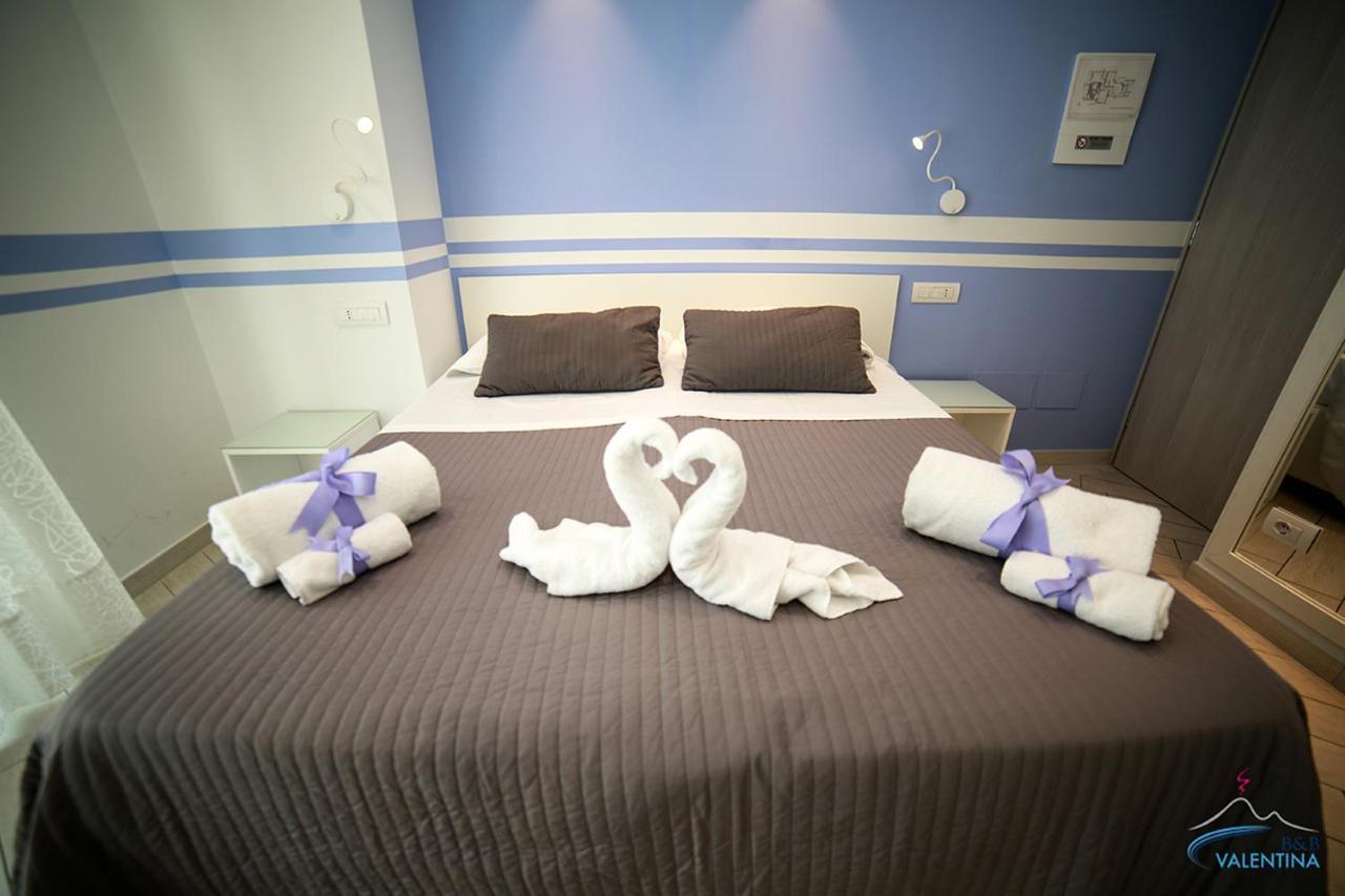 B&B Valentina Sorrento Bagian luar foto