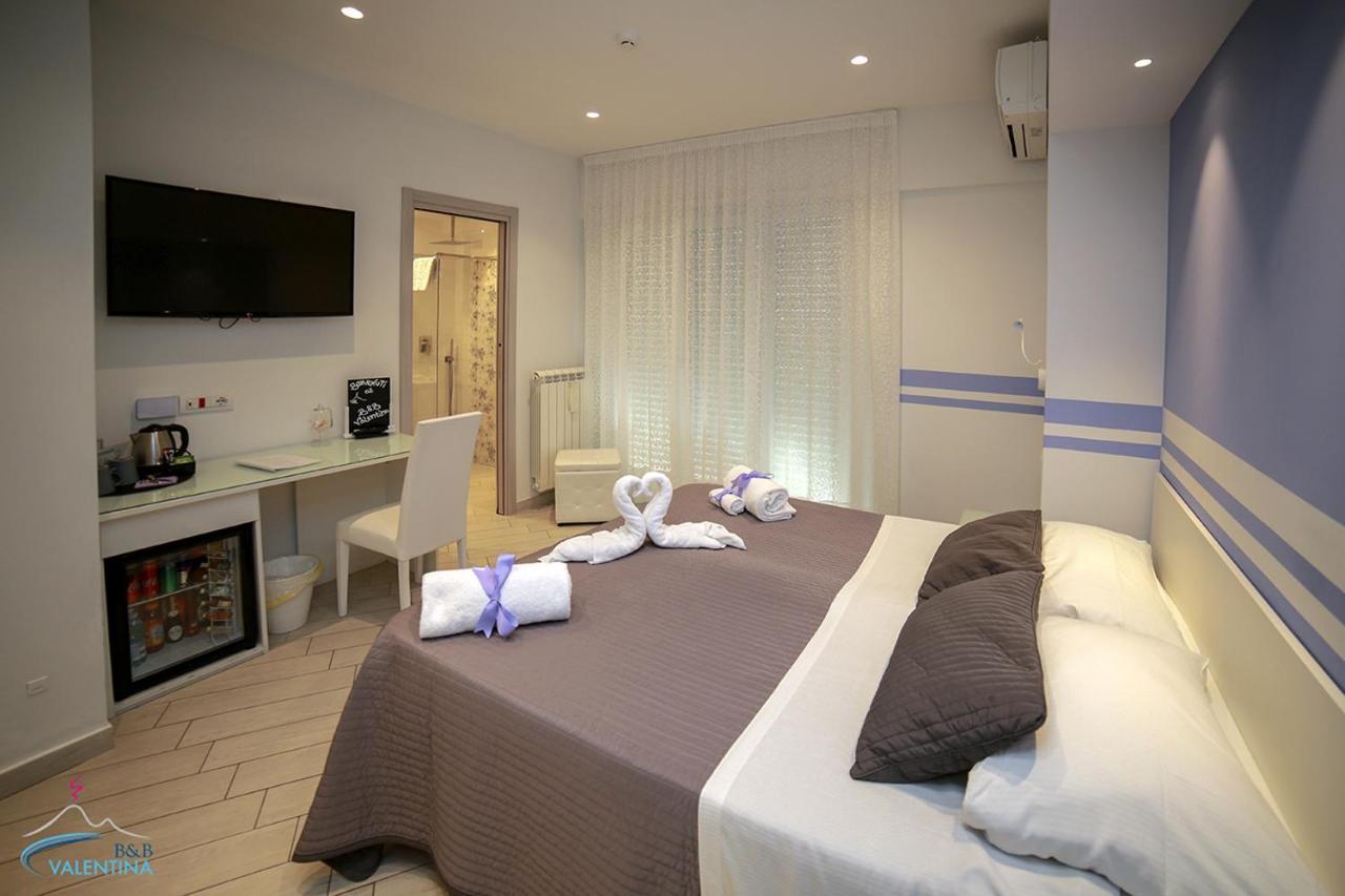 B&B Valentina Sorrento Bagian luar foto