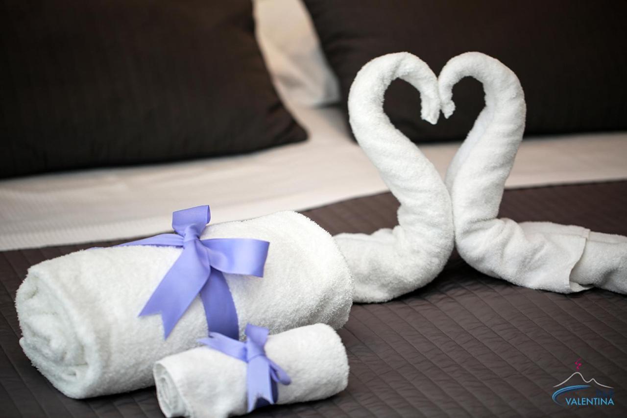 B&B Valentina Sorrento Bagian luar foto